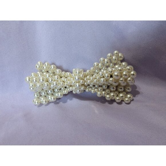 Vinyahe Gaux Pearl Cluster Bow Hair Clip Barrette For Women & Girls - Picture 2 of 3